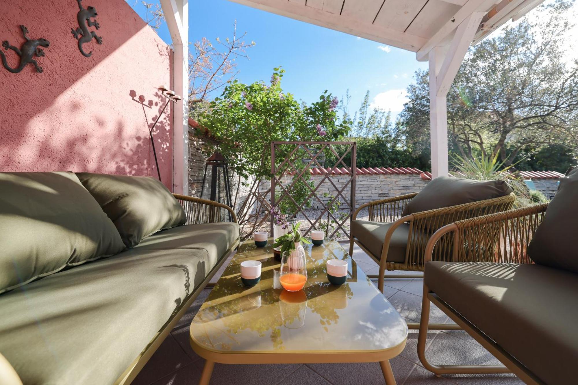 Villa Arta Drage Bagian luar foto